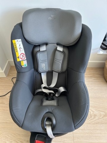 BRITAX ROMER DUALFIX M I-SIZE КРІСЛО (RWF) 0-18 KG (61-105 CM) 