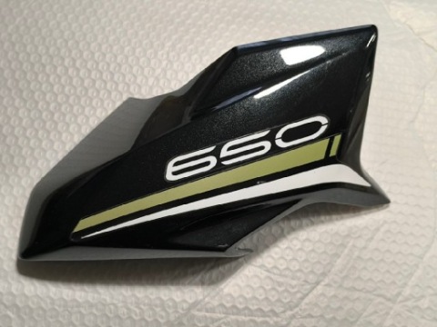 KAWASAKI Z650 2020 ОБТІЧНИК ЗАХИСТ БАКУ ЛІВА 