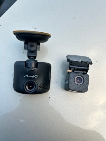 ВІДЕОРЕЄСТРАТОР MIO MIVUE C380 DUAL + КАМЕРА ЗАДНЯ A30 + КАРТА 128 GB 