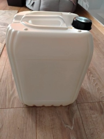 BANKA ПЛАСТИКОВА 20 L КАНИСТРА 