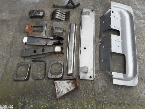 METAL BLACHARKA FIAT 126P NUEVO LEZAKI MAGAZYNUEVO  