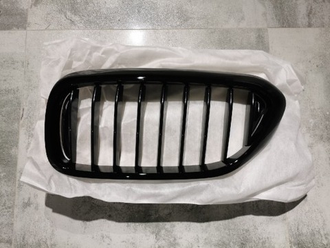 GRILLE RADIATOR LEFT M PERFORMANCE BMW GRILLE 
