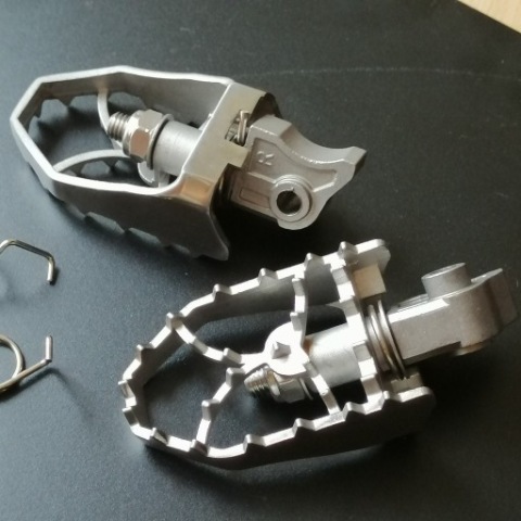 Podnóżki BMW obniżone szerokie pivot R1150GS R1200