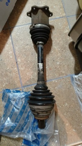 НАПІВВІСЬ SKODA VW DSG ЛІВА 1K0407271BF 