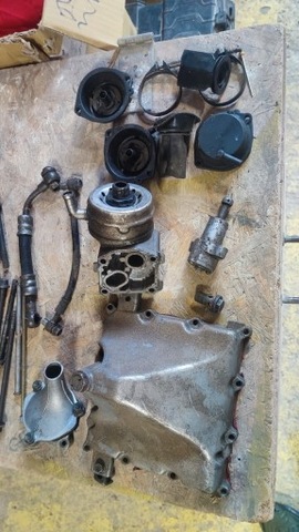 SUZUKI GSXR SRAD 750 CYLINDER HEAD  