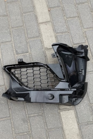 BMW M2 F87 COMPETITION ЛІВА РЕШІТКА БАМПЕРА ПЕРІД 8073521 