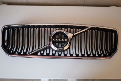 VOLVO 31457342 31457345 РЕШІТКА РЕШІТКА РАДІАТОРА XC40 