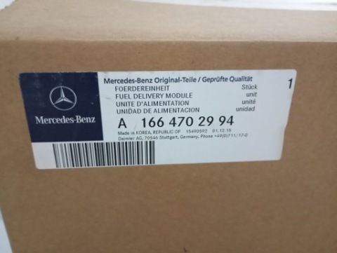 ОРИГІНАЛ НАСОС ПАЛИВА MERCEDES ML GLE GLS W166 A1664702994 