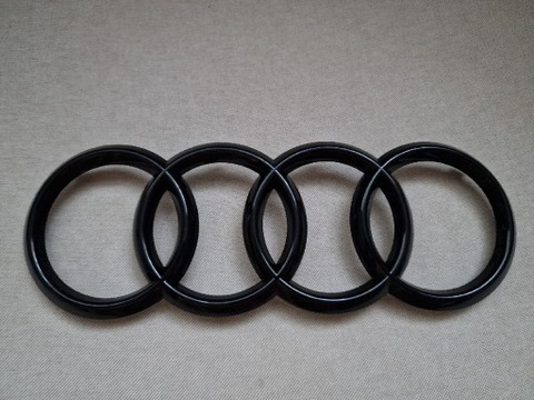 EMBLEMA INSIGNIA REJILLA DE RADIADOR PIANO AUDI A8Q2Q8 4N0853605  