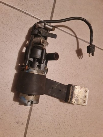 НАСОС ОБІГУ ВОДИ MERCEDES W126 1268301814 