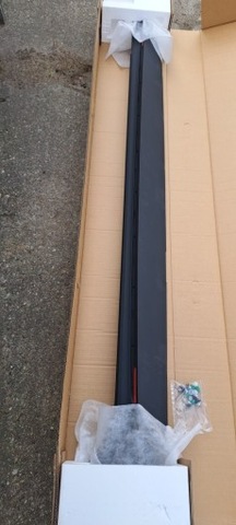 FACING, PANEL SILL RIGHT VOLVO V,S 90 NEW CONDITION 31428870  