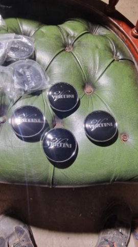 КОЛЕСНІ ДИСКИ КОВПАЧКИ ЗАГЛУШКА DO ALUSOW НОВЕ VERTINI 68MM 