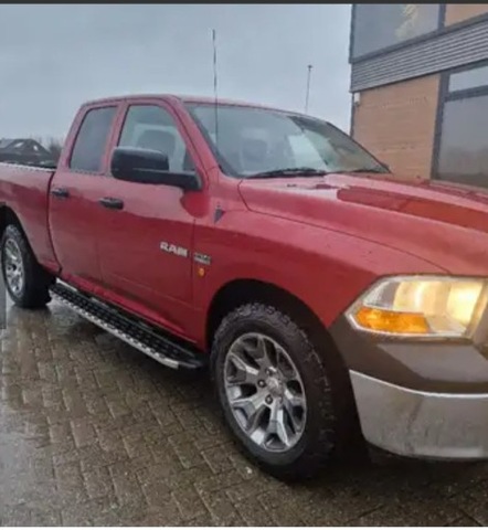 DODGE RAM 1500 2010-17 DE PUERTA DERECHA  PARTE TRASERA KOP.  