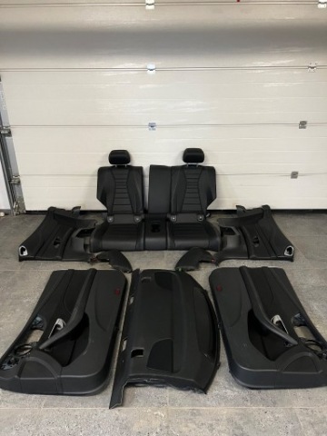 ОБШИВКА MERCEDES W238 С ПІДІГРІВОМ ПІДЛОКІТНИКИ 