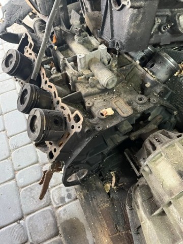 БЛОК ДВИГУНА V8 BMW M67 4.0D 740D BMW E65 