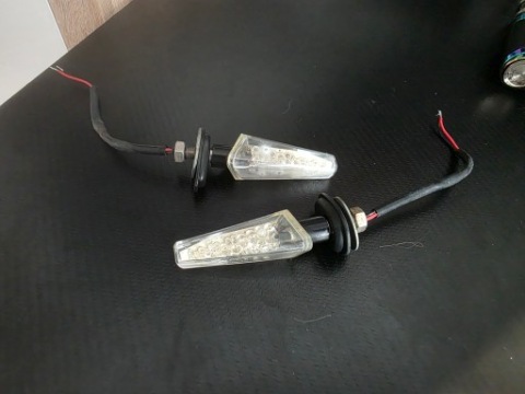 ПОВОРОТНИКИ RIZOMA YAMAHA FAZER FZ6 