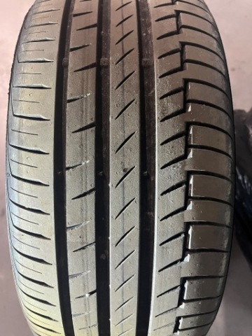 Continental PremiumContact 6 235/45 R18 94V