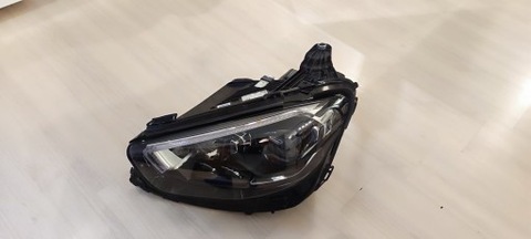 FARO IZQUIERDA MERCEDES E213 A2139060110  