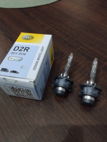 КСЕНОН D2R HELLA WHITE LIGHT 5000K 007 001-241 2 ШТУКИ 