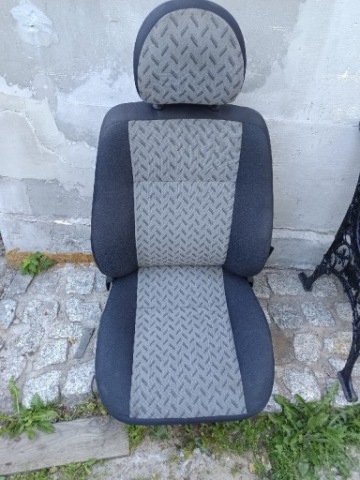 СИДІННЯ ПАСАЖИРА FIAT DOBLO 1/1LIFT ЖОРСТКЕ 