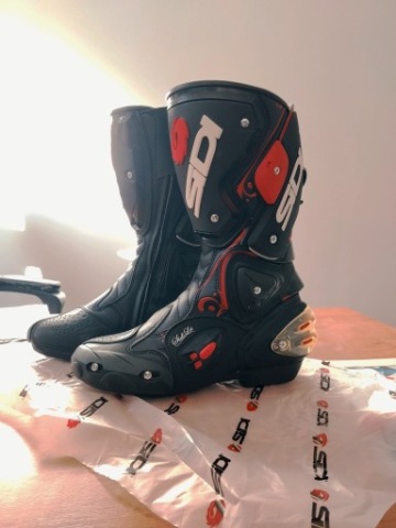BUSTY МОТОЦИКЛЕТНІ ЖІНОЧІ SIDI VERTIGO LEI 37 