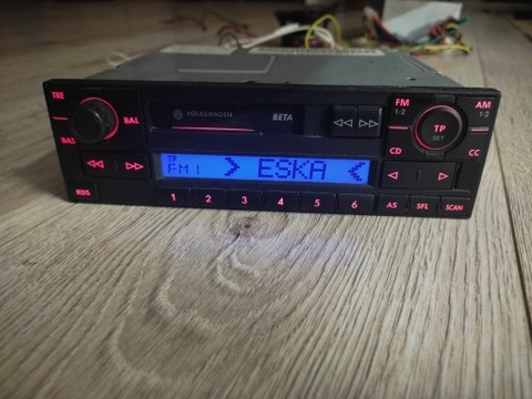 RADIO DE AUTOMÓVIL VW BETA V 5  