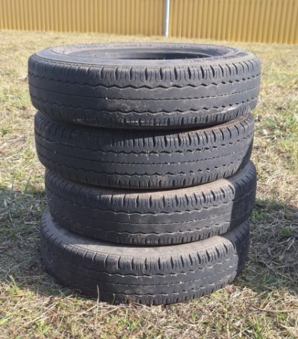 ШИНА ЛІТНЯ HANKOOK RADIAL RA08 145/R13C 88/86 R СТАН ДОБРИЙ 