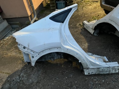 ЧЕТВЕРТЬ КРИЛО ПРАВИЙ ЗАД FORD MUSTANG MACH-E FORD MUSTANG MACH-E 2022R. 