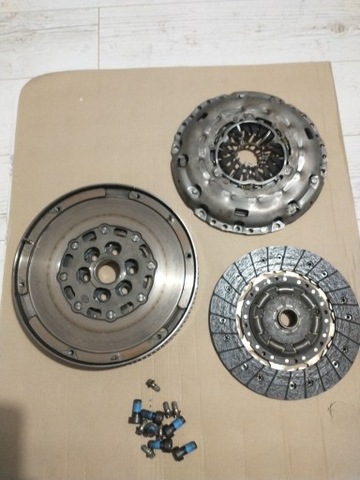 CLUTCH SAAB 93 TTID 180 KM  