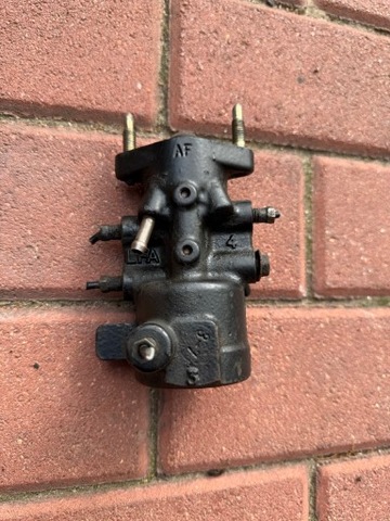 SOUPAPE DE FREIN DYSTRYBUTOR CITROEN XANTIA BX - milautoparts.fr