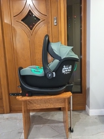 КРІСЛО АВТО COLIBRO PETIT OD 40CM DO 87CM OD NARODZIN 