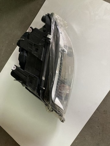 LAMP AUDI A6 01-03  