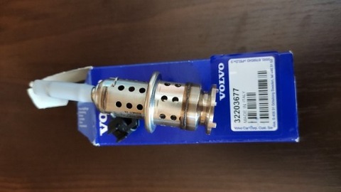 NOZZLE ADBLUE VOLVO 32203677  