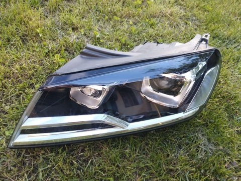 LAMP LEFT VW TOUAREG FACELIFT 7P BI-XENON NONROTATIONAL  