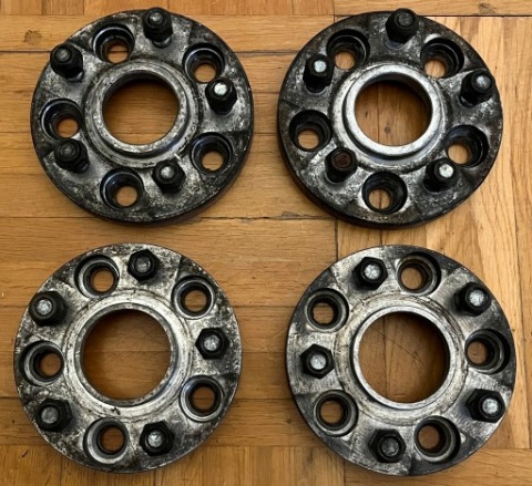 ПРОСТАВКИ 22 MM PRZYKRECANE DO СТУПИЦЫ 5X108 63,4 VOLVO C70 2006-2013 КОМПЛЕКТ 