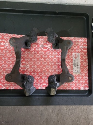 СКОБИ ГАЛЬМІВНЕ 345MM PRZOD; AUDI B8, A5 