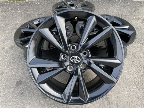 5X114,3 17 TOYOTA AURIS COROLLA 7J ET50