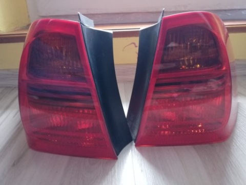 ФАРИ ЗАДНІ BMW 3 E91 КОМПЛЕКТ 7160061 I 7160062 