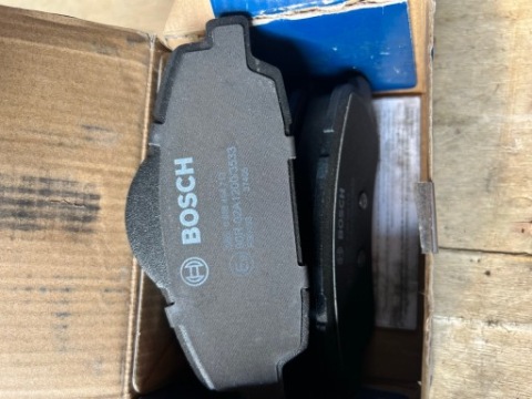 КОЛОДКИ ГАЛЬМІВНЕ BOSCH 0986494713 