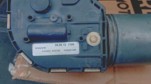 МОТОРЧИК ДВИГУН МЕХАНІЗМ ДВІРНИКІВ ПЕРІД VOLVO S40 V50 1-397-220-585 