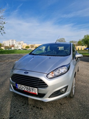 FORD FIESTA 2015 НИЗКИЙ ПРОБЕГ!