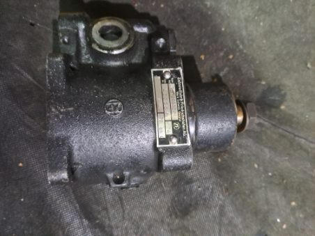 НАСОС ГИДРОУСИЛИТЕЛЯ VOLVO 164 НОВЫЙ ZF 7672955201