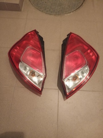 FAROS PARTE TRASERA FORD FIESTA RESTYLING 2012-  