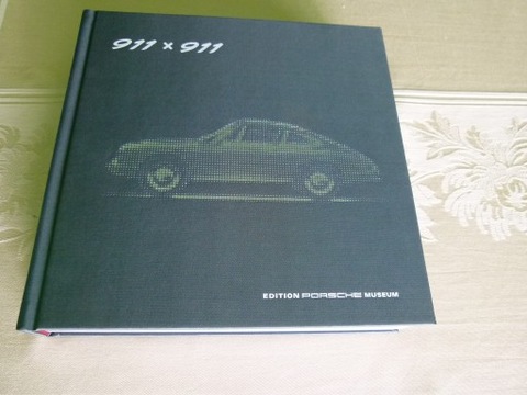 LIBRO PORSCHE 911 AL 50-LECIE MODELU.  