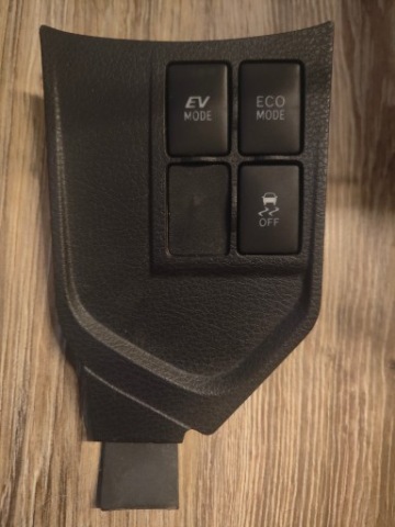TOYOTA YARIS 3 HYBRID ПАНЕЛЬ EV ECO TRC 58917-0D160 2014-2019 