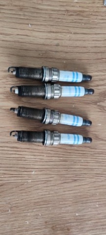 СВІЧКИ ЗАПАЛЕННЯ BOSCH ZR5TPP330 