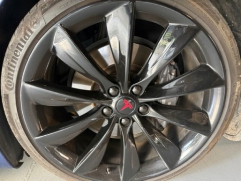 TESLA ТИП S КОМПЛЕКТ ДИСКІВ 21
