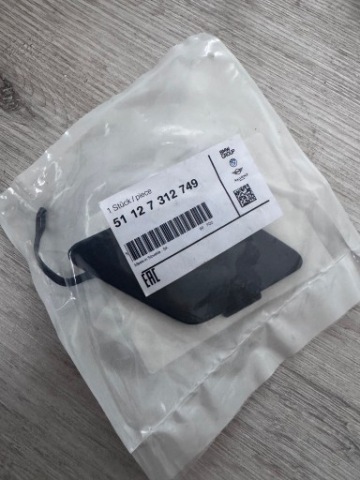 BMW F31 ЗАГЛУШКА ФАРКОПУ БАМПЕРА ЗАД 51127312749 