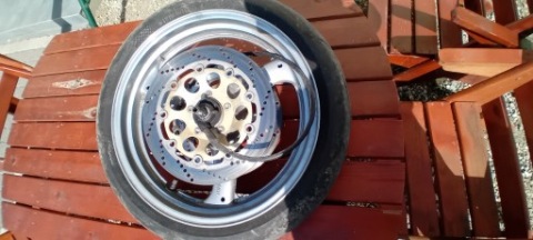 SUZUKI RF600 КОЛЕСО ПЕРЕДНЯ ПЛЮС ДИСКИ 