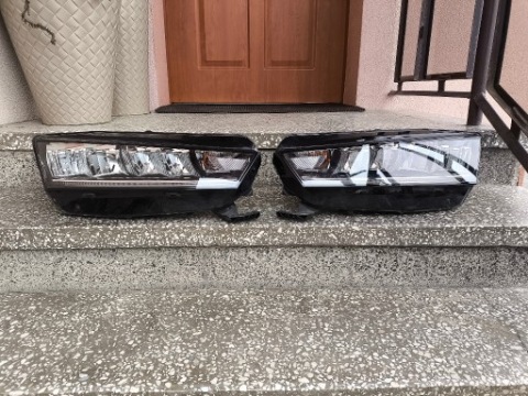 SKODA OCTAVIA IV КОМПЛЕКТ ФАР ПЕРІД LED (СВІТЛОДІОД) ЛІВА ПРАВА 5E4941015 5E4941016 